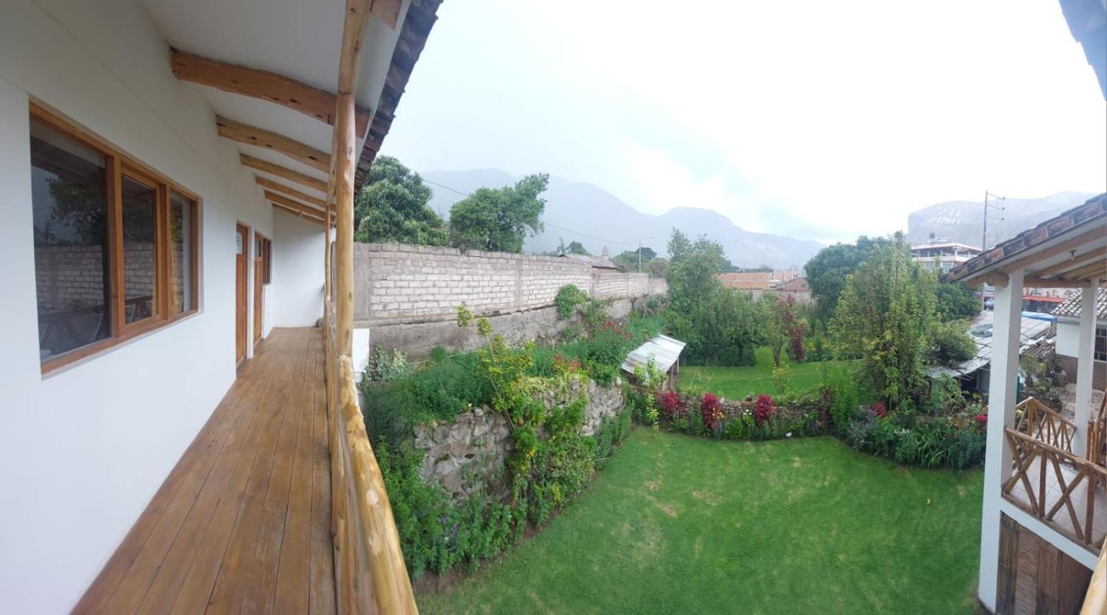 Hostal Miramonti Урубамба Екстериор снимка