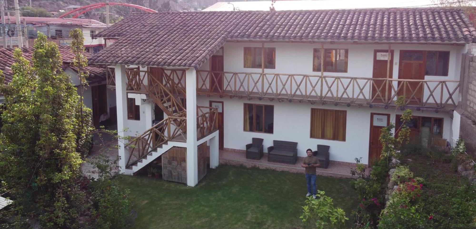 Hostal Miramonti Урубамба Екстериор снимка